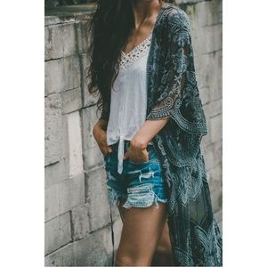 BOHEMIAN  STONE WASHED LACE KIMONO DUSTER - BLACK